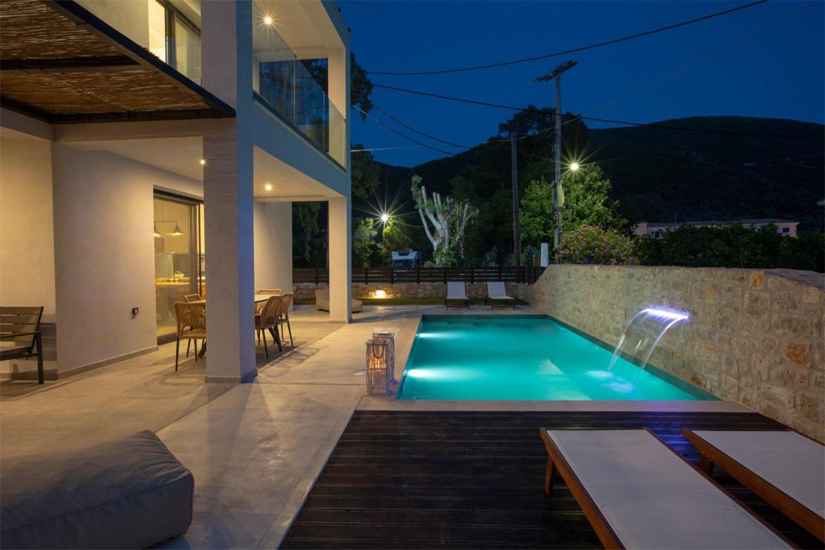 Seascape Villas Vassiliki - Beachfront Villas Exteriér fotografie