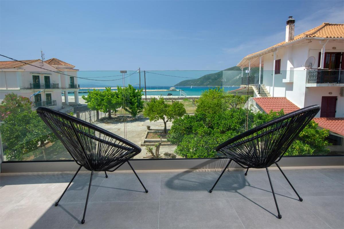 Seascape Villas Vassiliki - Beachfront Villas Exteriér fotografie