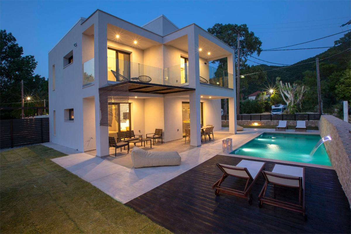 Seascape Villas Vassiliki - Beachfront Villas Exteriér fotografie